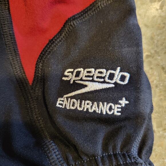 SPEEDO Endurance+ Racing Cut Crossback Black Maroon Women One Piece Swim Size 22 - Picture 3 of 8